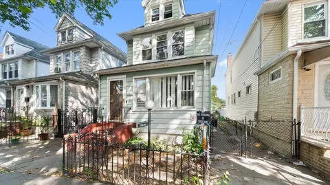 15031 118th Ave, Jamaica, NY 11434