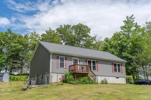 56 Ahrens Rd, Parksville, NY 12768