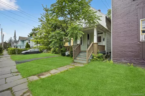 46 Elmendorf St, Kingston, NY 12401