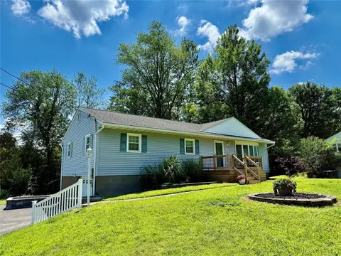 45 Lancer Dr, Newburgh, NY 12550