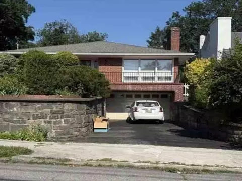 937 Mckinley St, Peekskill, NY 10566