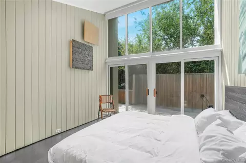 Bedroom - 487 Tarpon Walk, Patchogue, NY 11772 photo 3 of 5