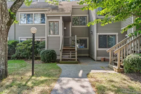 52 Bittersweet Ln, Lewisboro, NY 10590