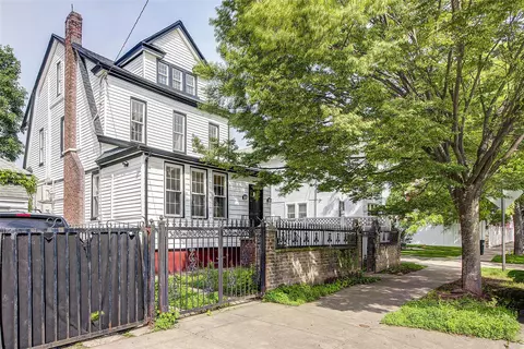 107-12 173rd St, New York, NY 11433