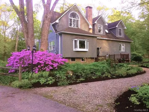 283 279 Johnson Rd, Dover, NY 12594