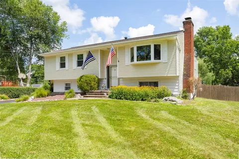 56 Martin Dr, Wappinger, NY 12590