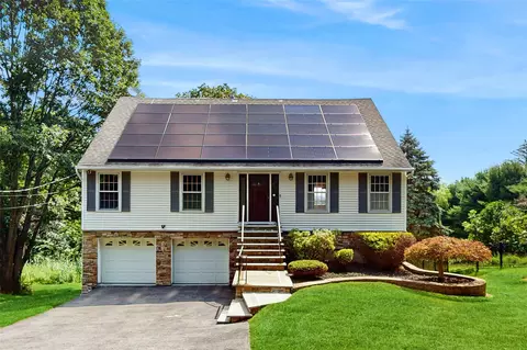 10 Sunset Hts, Monroe, NY 10950