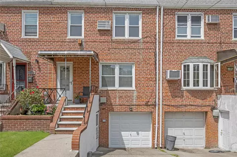 16511 Jewel Ave, New York, NY 11365