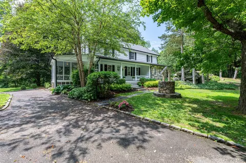 69 Whippoorwill Rd, North Castle, NY 10504