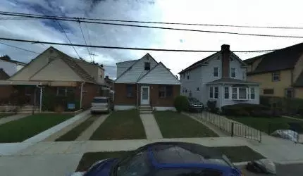11819 179th St, Jamaica, NY 11434