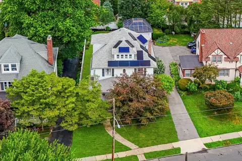 30 Prospect St, White Plains, NY 10605