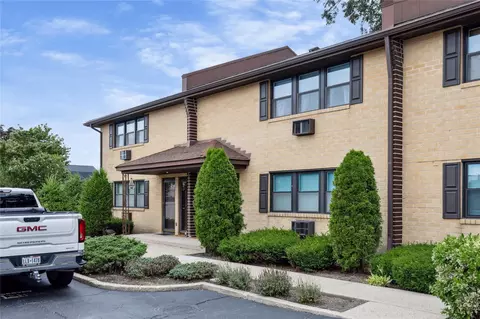 508 Bedford Ave #3, Bellmore, NY 11710