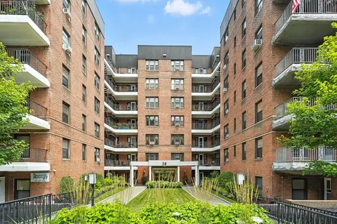 16 N Broadway #3A, White Plains, NY 10601