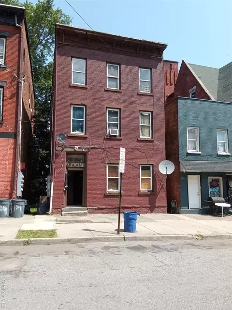 102 Renwick St, Newburgh, NY 12550