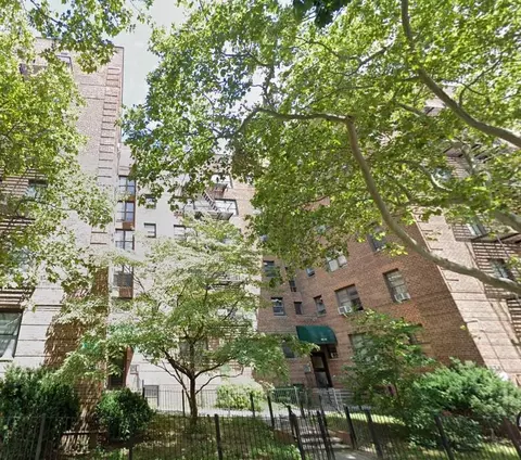 44-05 Macnish St #1E, Elmhurst, NY 11373