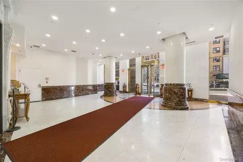 133-38 Sanford Ave #6A, Flushing, NY 11355