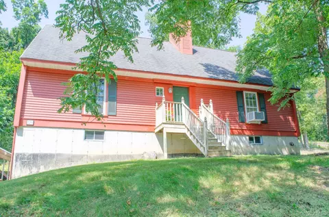 221 Third Ave, Kingston, NY 12401