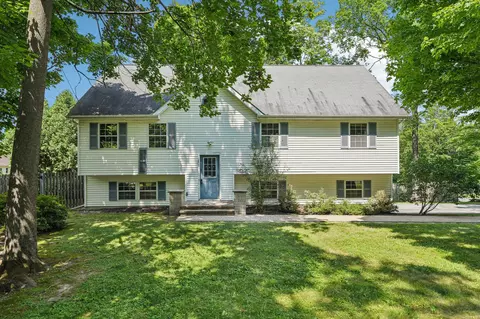 28 Old Craigville Rd, Goshen, NY 10924