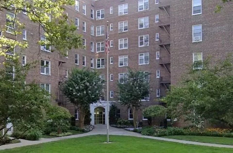 72-61 113th St #4P, New York, NY 11375