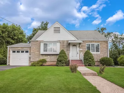 89 Secor Blvd, Orangetown, NY 10965
