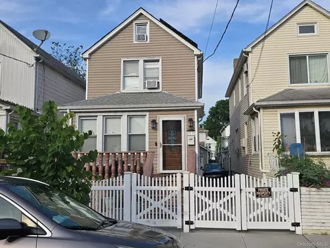 11717 146th St, Jamaica, NY 11436