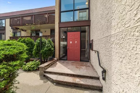 357 N Broadway #1N, Yonkers, NY 10701