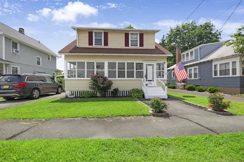 12 Reservoir Ave, Port Jervis, NY 12771