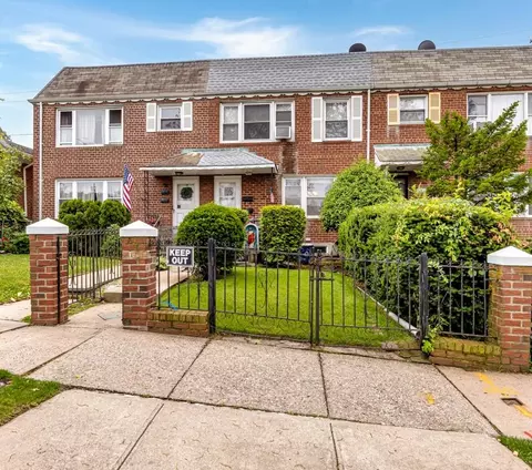 200-06 39th Ave, New York, NY 11361