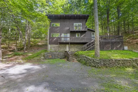 273 Grog Kill Rd, Willow, NY 12495