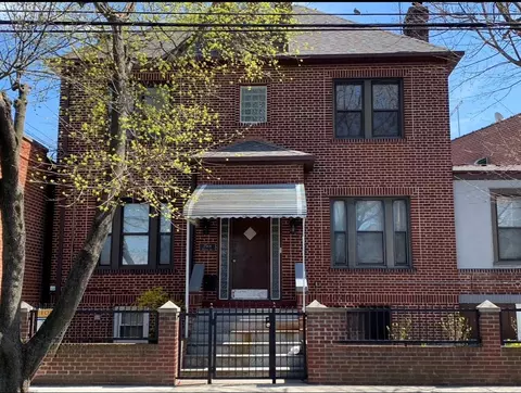 2564 Paulding Ave, New York, NY 10469
