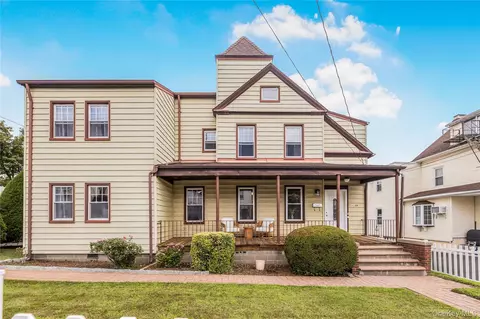 33 Alto Ave, Port Chester, NY 10573