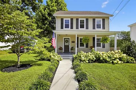 20 E Academy St, Wappinger, NY 12590