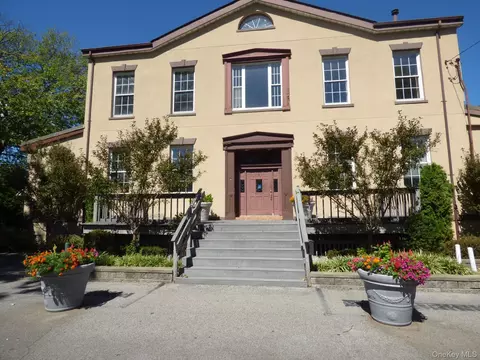 Exterior - 74 Aster Pl #74, New York, NY 10465 photo 8 of 10