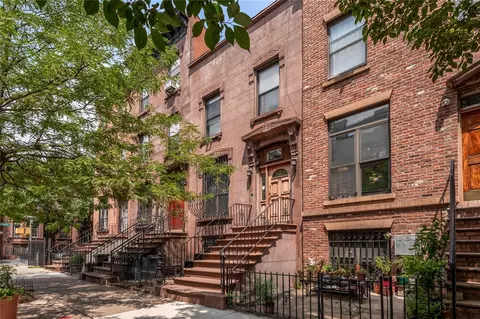69 Monroe St, Brooklyn, NY 11216