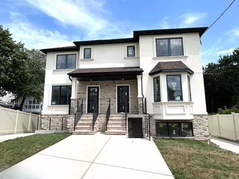23 Marie St, Staten Island, NY 10305