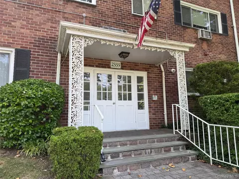 2333 Palmer Ave #4C, New Rochelle, NY 10801