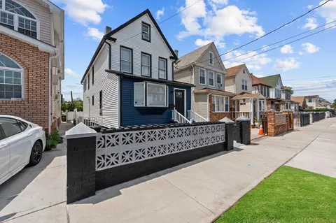 11760 142nd St, Jamaica, NY 11436