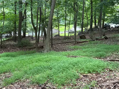 36 Clausland Mountain Rd, Orangetown, NY 10913