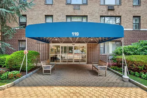 119 E Hartsdale Ave #3K, Greenburgh, NY 10530