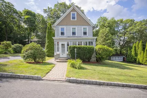 24 Moore Ave, Orangetown, NY 10965