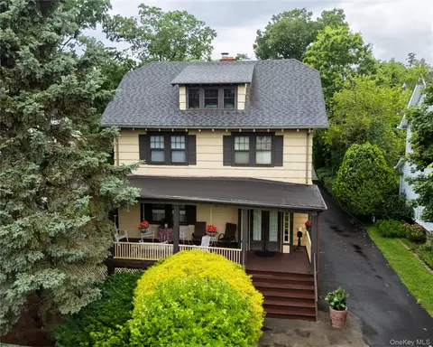 256 N Regent St, Port Chester, NY 10573