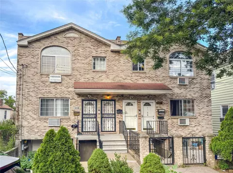 3038 Kingsland Ave, New York, NY 10469