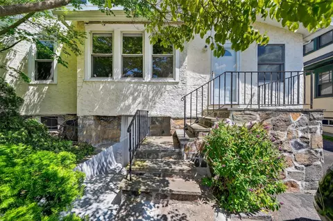 120 S Broadway, Greenburgh, NY 10591