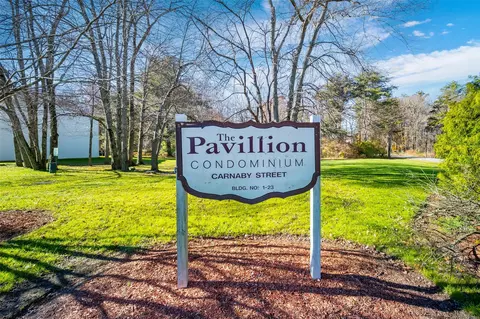 32 Scarborough Ln #A, Wappinger, NY 12590