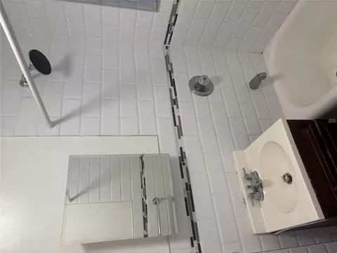 37-16 83 St #2A, New York, NY 11372