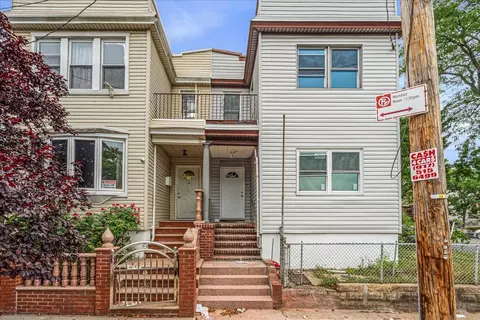 8606 126th St, New York, NY 11418