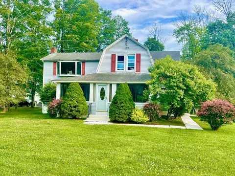 37 Sackett Lake Rd, Thompson, NY 12701