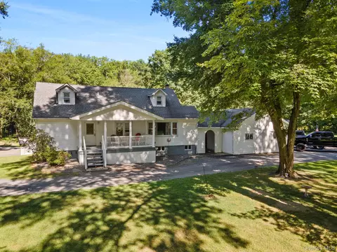 2431 Albany Post Rd, Walden, NY 12586