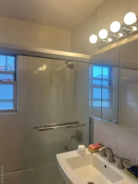 Bath - 138-46 68th Dr #A, Flushing, NY 11367 photo 1 of 1