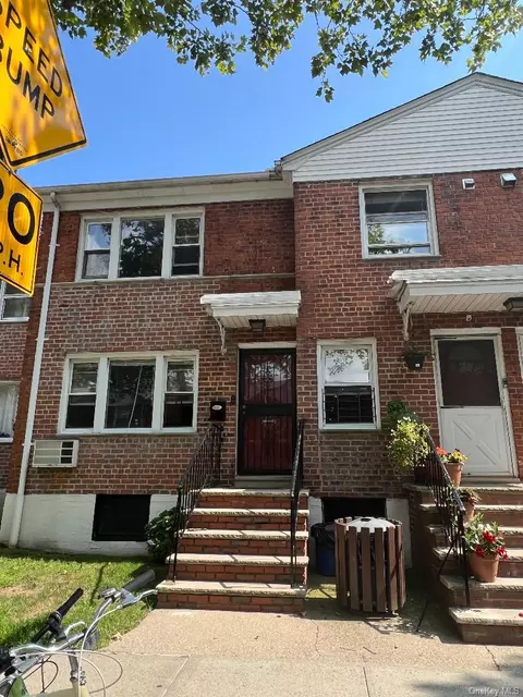 138-46 68th Dr #A, Flushing, NY 11367